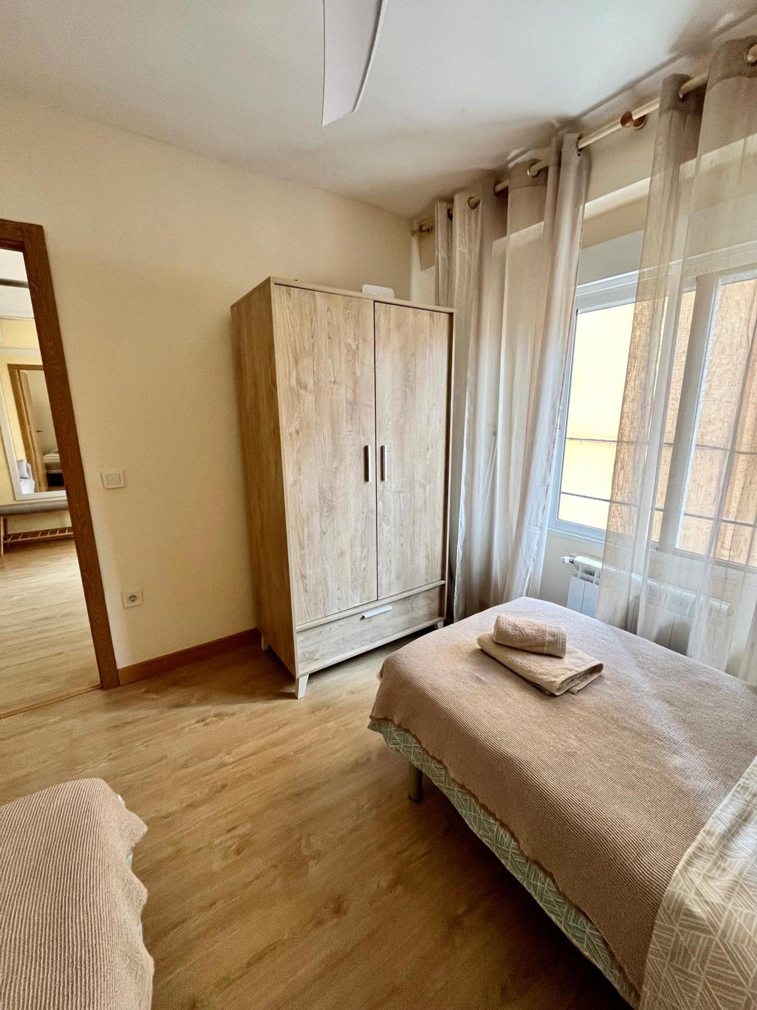 Santa Barbara Apartamento อาลิกันเต ภายนอก รูปภาพ